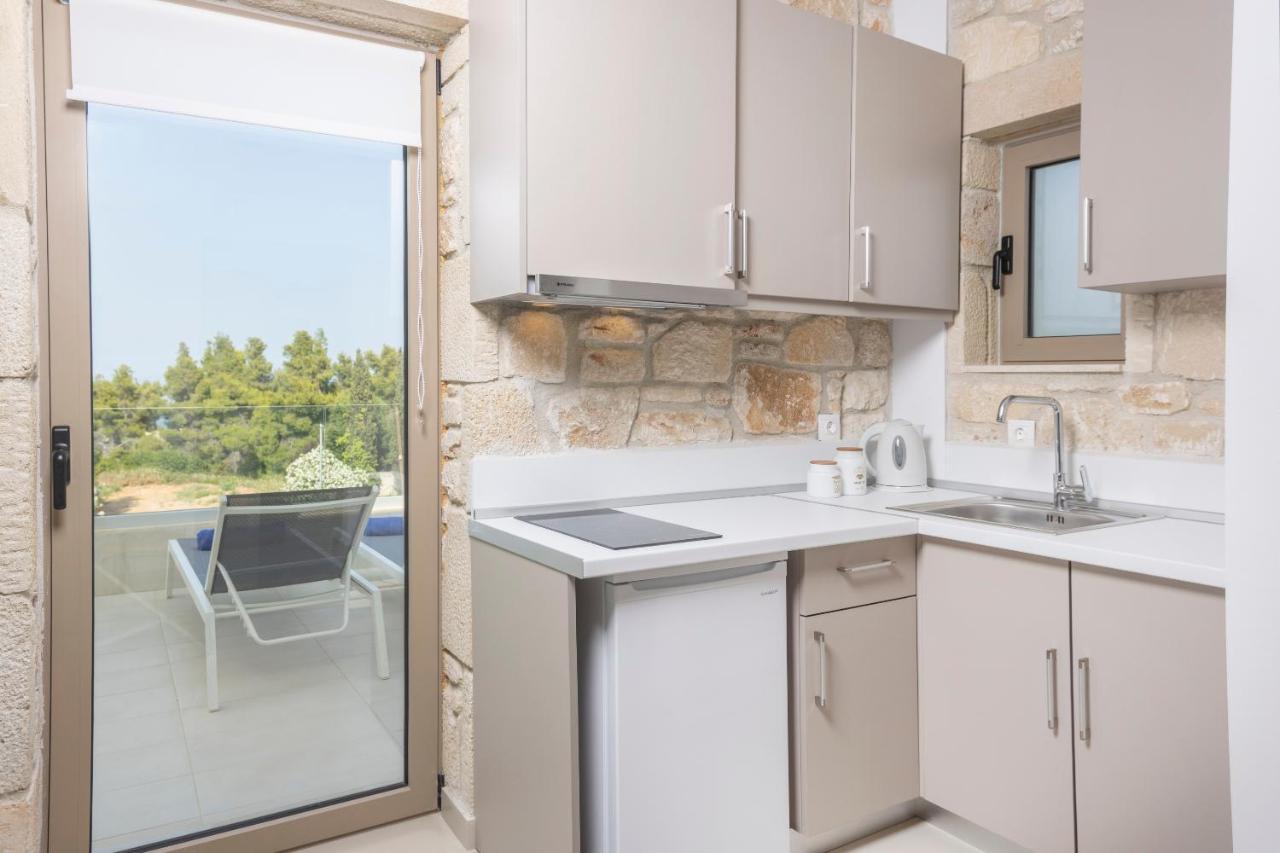 Anna Mare Luxury Apartments 아피토스 외부 사진