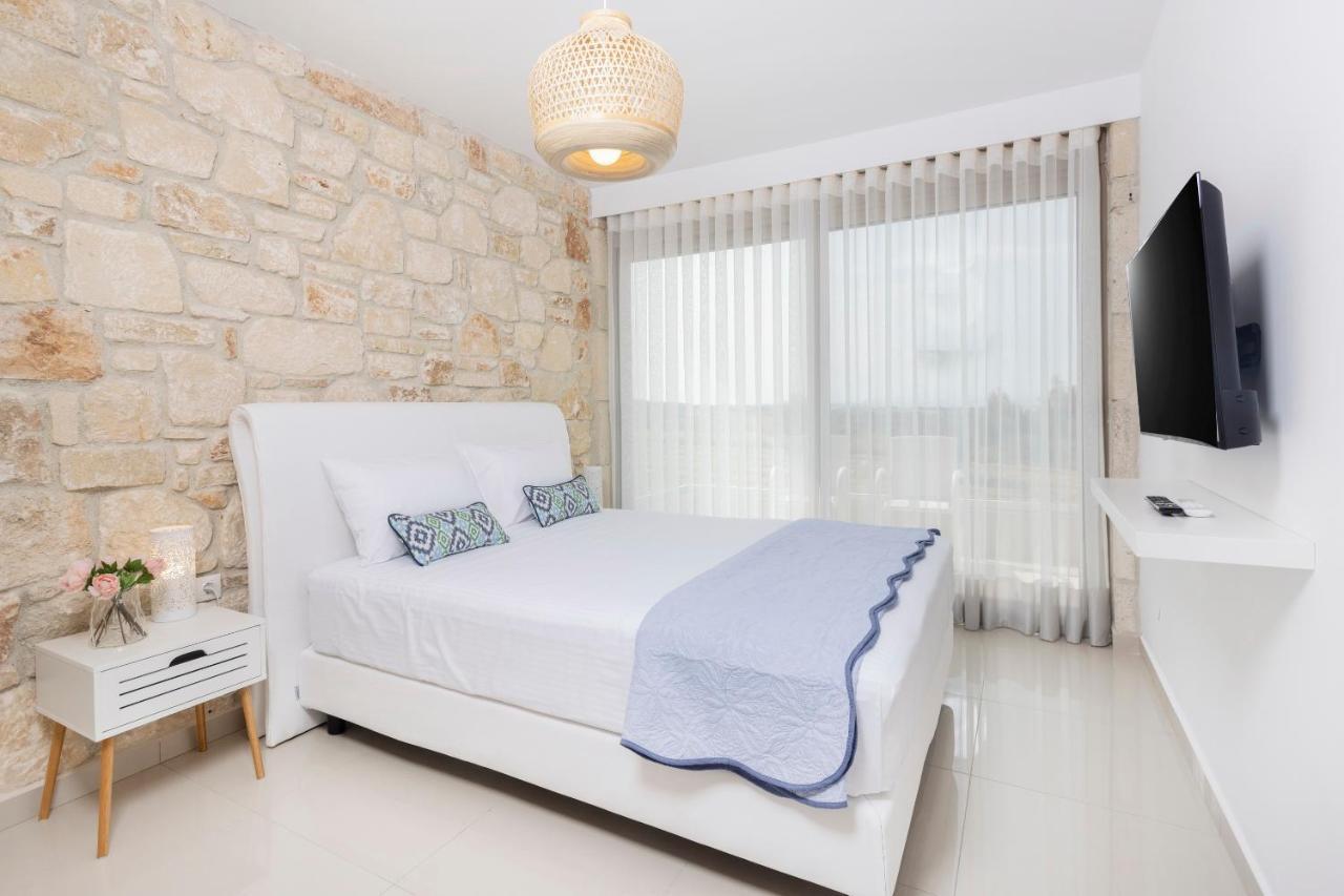 Anna Mare Luxury Apartments 아피토스 외부 사진