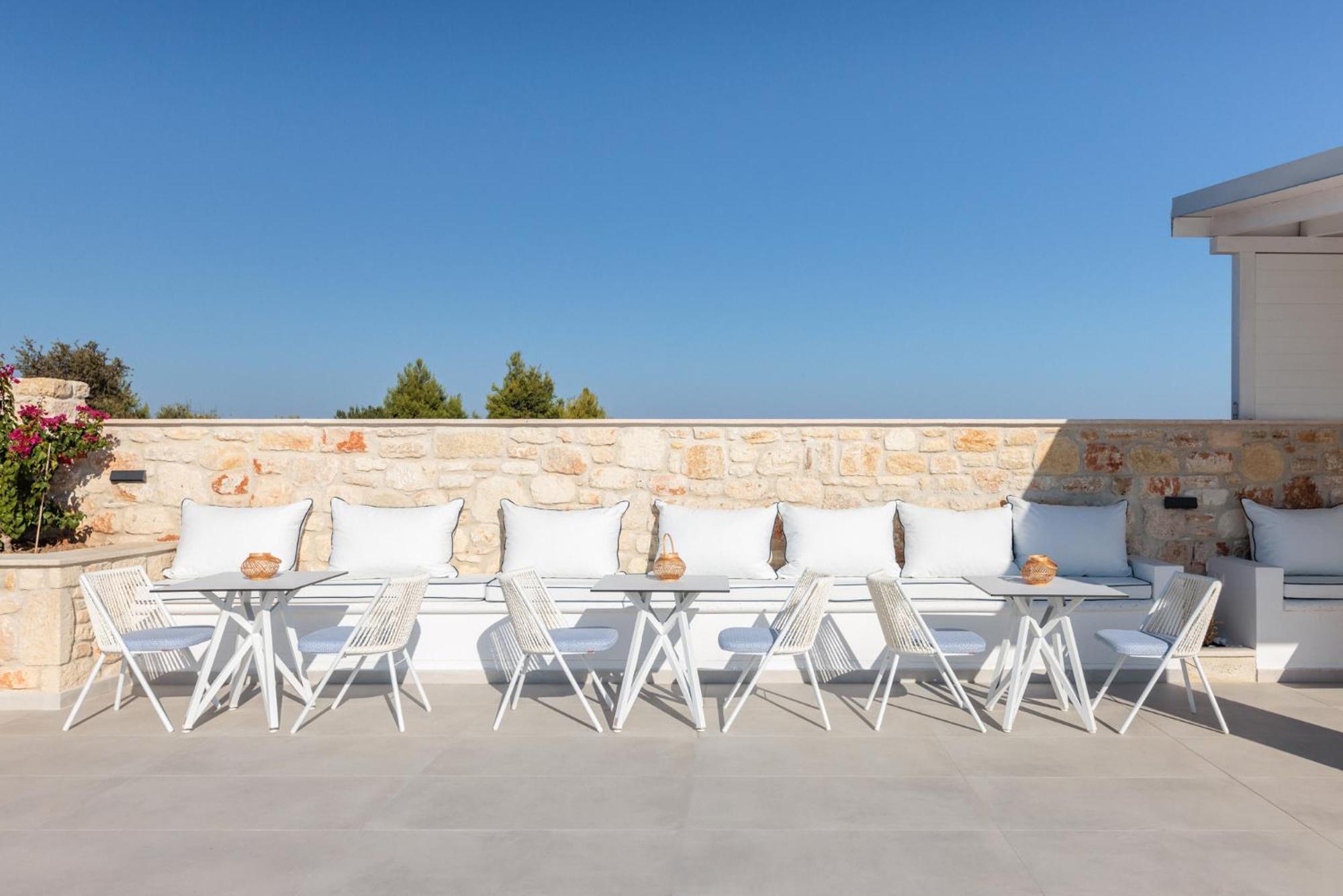 Anna Mare Luxury Apartments 아피토스 외부 사진