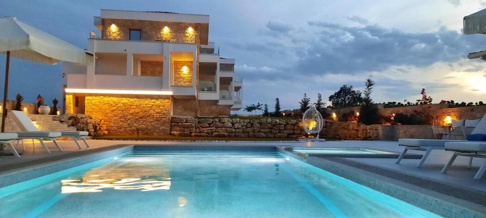 Anna Mare Luxury Apartments 아피토스 외부 사진