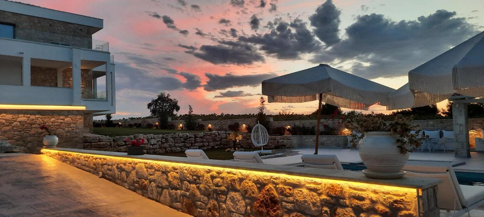 Anna Mare Luxury Apartments 아피토스 외부 사진
